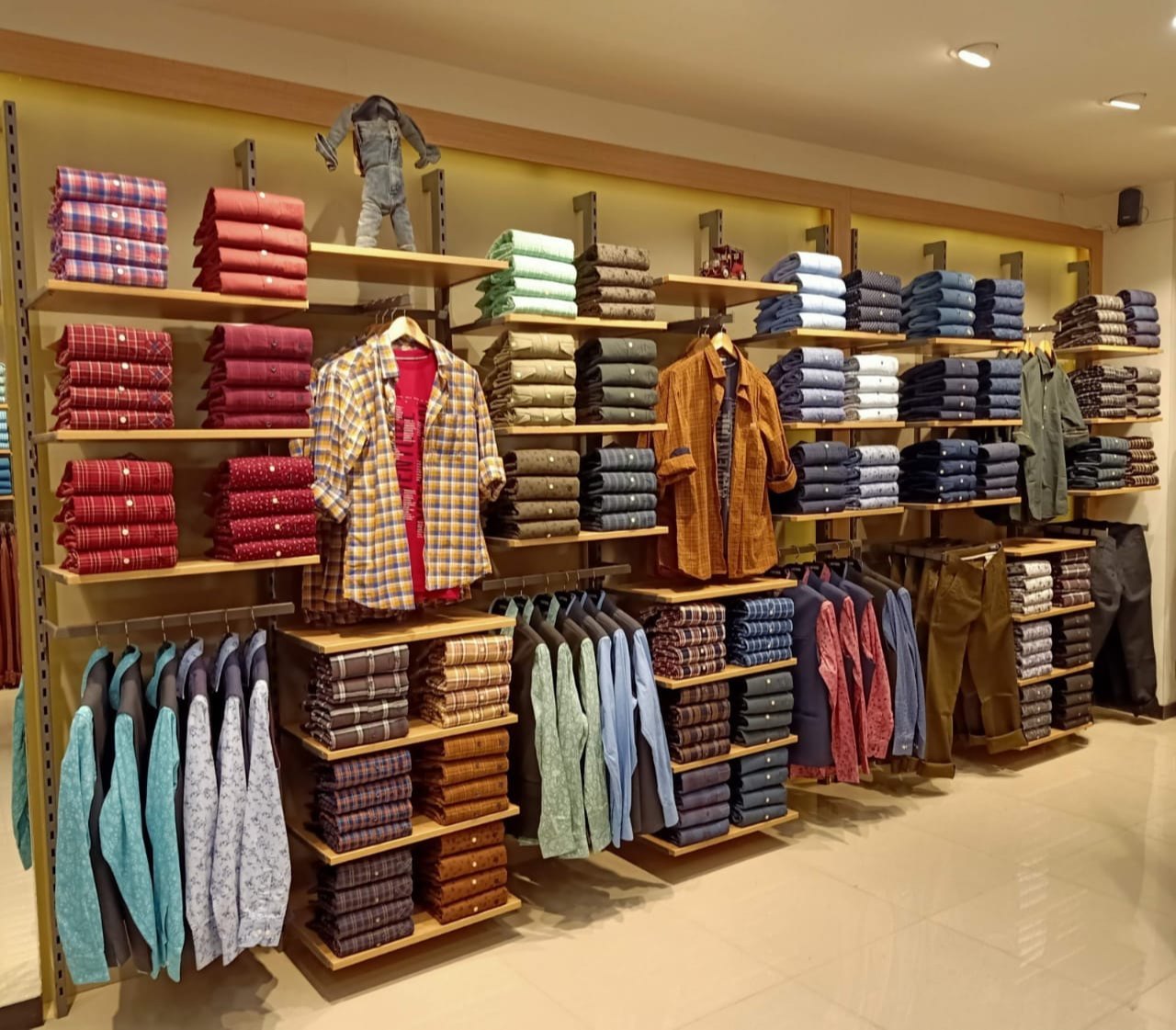 cloth standing hanger manufacturer - Global Steel Hub